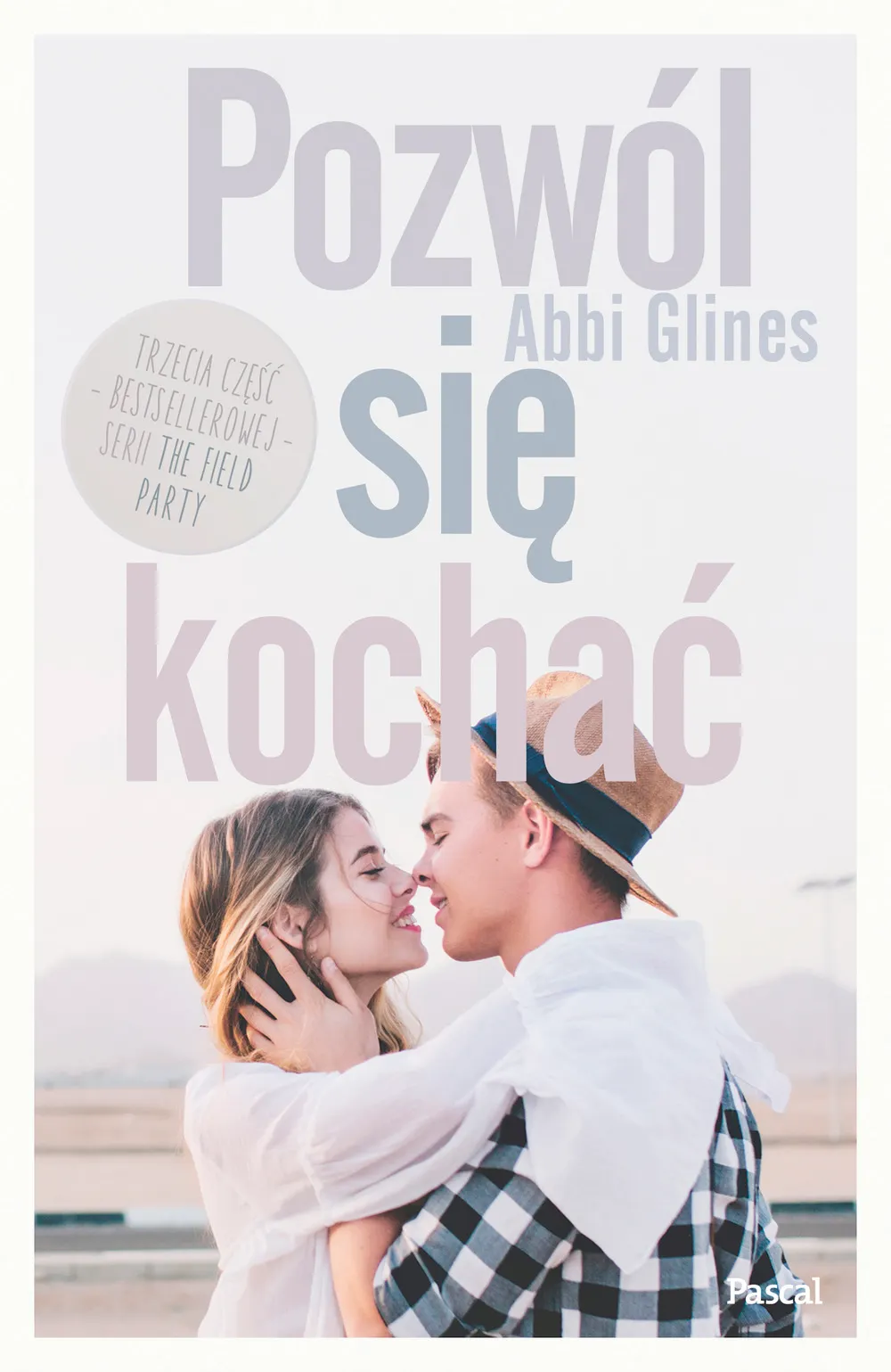 Pozwól się kochać 9788381034630